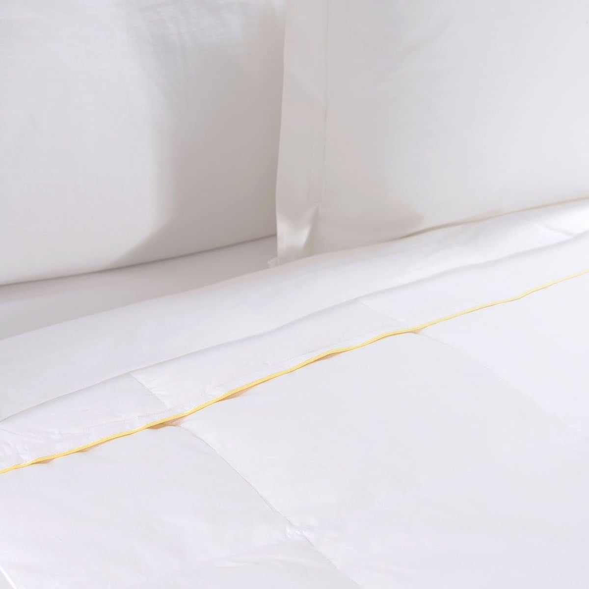 San Carlos Vivaldi - couette, densité 180 G + 120 G, 92% duvet, 8% plumes, 4 saisons, blanc Couettes et couettes Naty Shop