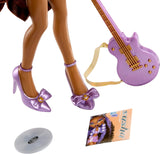 BRATZ Pop Starz Sasha – Poupée mannequin avec porte-clés, tenue et accessoires musicaux à collectionner