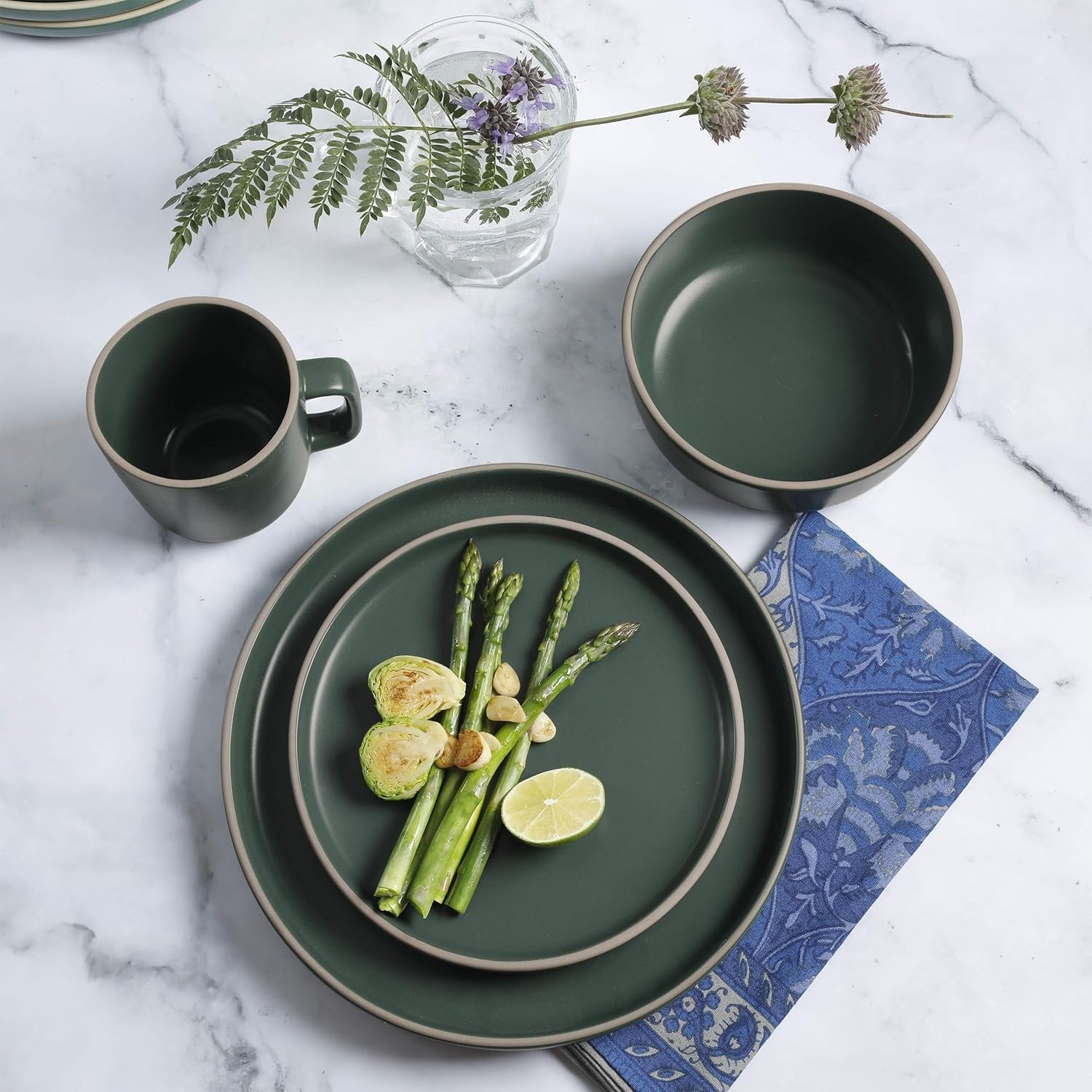 Zuma Ménagère ronde 16 pièces, assiettes, bols, tasses, couverts, service pour quatre (16 pièces), vert