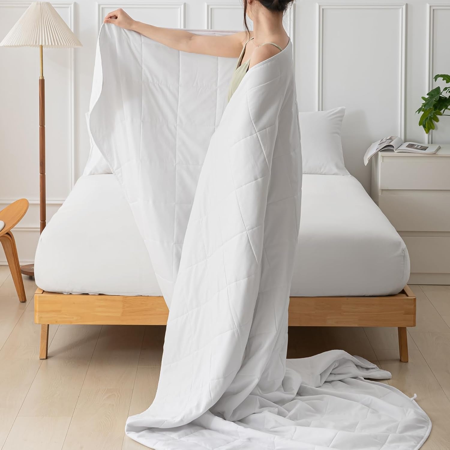 Couette d'été 155X220 Couette d'été légère Couettes 90 GSM Couette 155X220Cm Couette fine Utilisable sans housse Couette rafraîchissante Soft Cosy Blanc Couettes et couettes Naty Shop