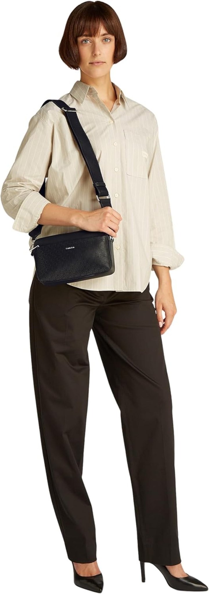 Calvin Klein, Sac bandoulière Must Camera Bag Mono Wide Bandoulière, Noir (Ck Black), Taille réelle Sacs Femme Naty Shop