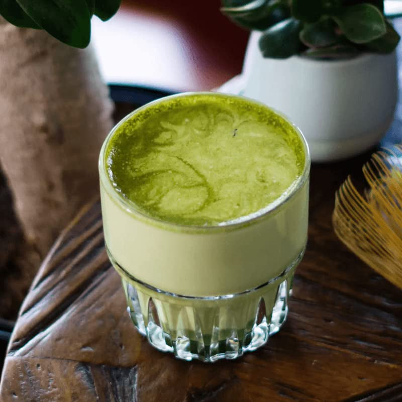 Moya Matcha Bio Poudre de thé vert quotidien | 250 g de qualité quotidienne (III) | Parfait pour être consommé avec des lattés, des smoothies et des limonades...