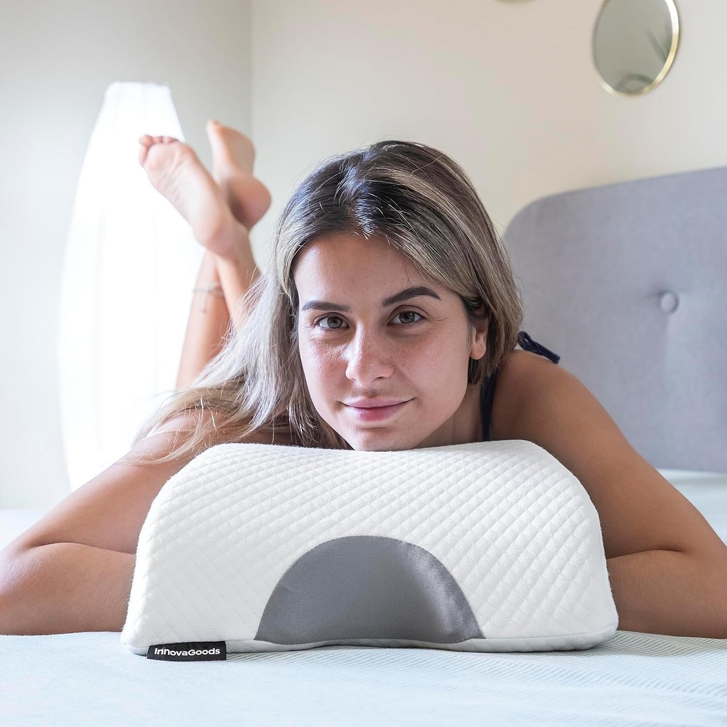 InnovaGoods - Oreiller cervical viscoélastique pour couples, Conception ergonomique pour la relaxation en couple, Mousse à mémoire de forme pour soulager la pression, Housse amovible, Blanc, 36 x 12,5 x 30,5 cm, Mousse à mémoire de forme