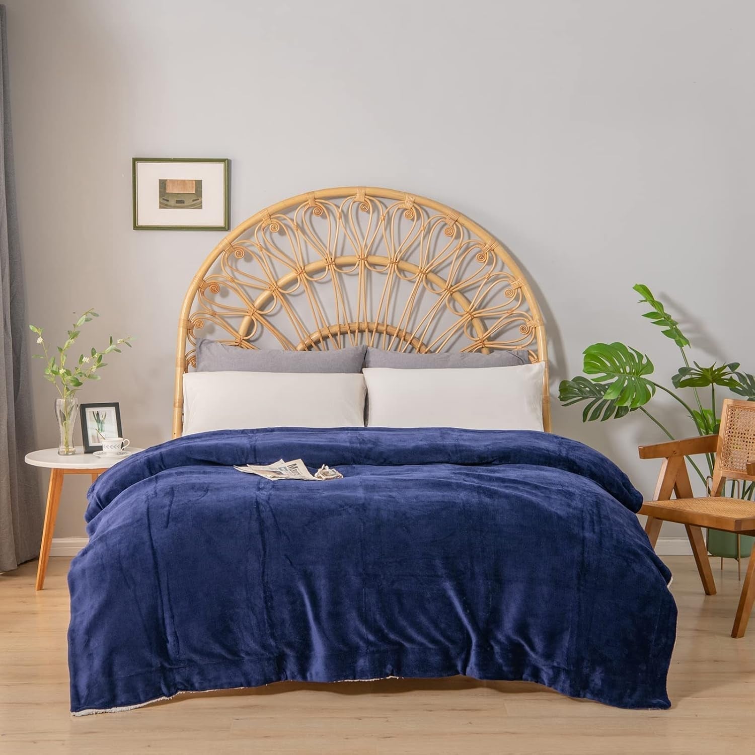 Couverture polaire Kono Sherpa, 150 x 200 cm, douce, confortable, moelleuse, réversible, microfibre, couvertures fixes pour lit, canapé, canapé (bleu marine, double/double) Lits et couvertures Besuche den KONO-Store