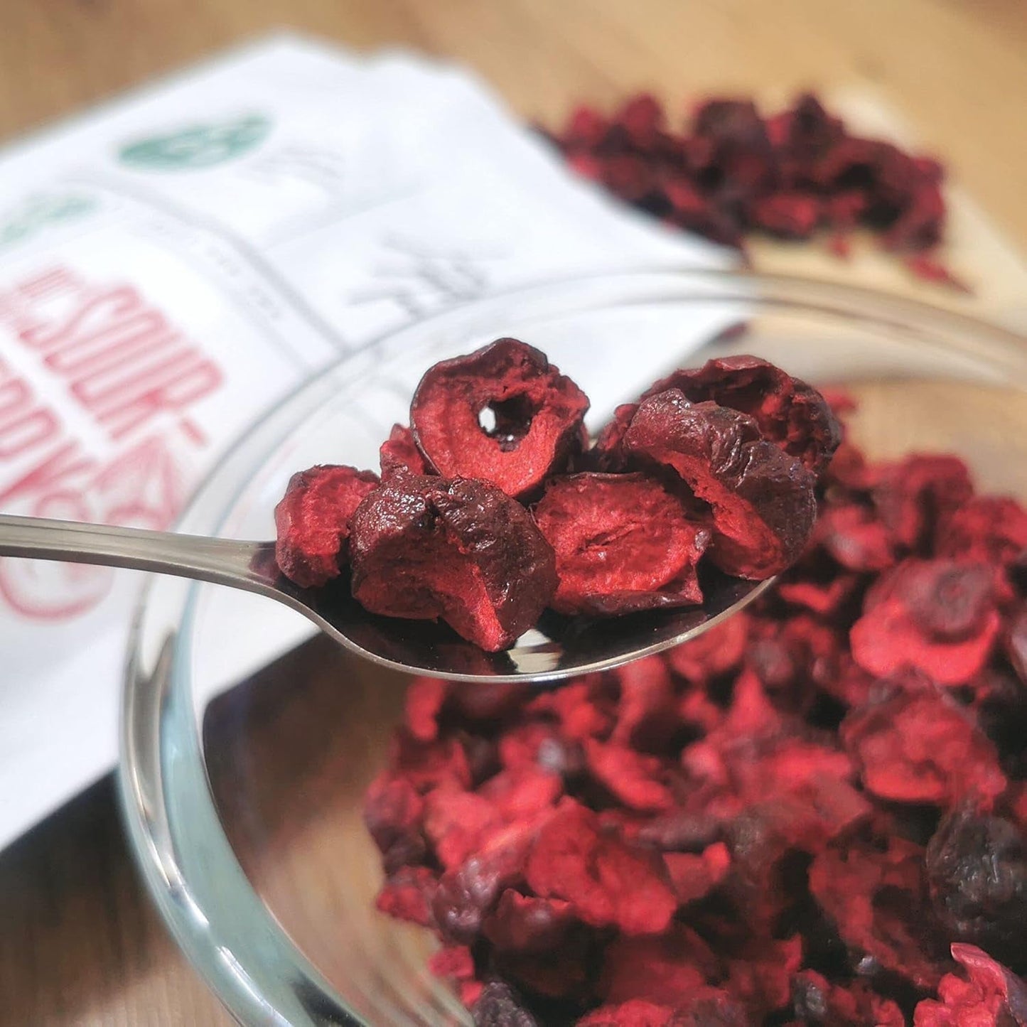 Cerises amères lyophilisées | Morceaux de fruits lyophilisés 100% naturels Fruits secs | Cerises amères séchées | Cerises amères lyophilisées | ZingyZoo Produits déshydratés Naty Shop