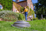 Tuyau HOZELOCK - Ultramax 12,5 mm x 30 m, jusqu'à 70 % de PVC recyclé, robuste, résistant aux intempéries, anti-torsion, résistant à la flexion et à l'écrasement, gris