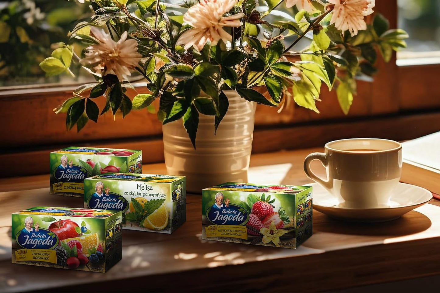 Babcia Jagoda - Thé aux fruits "Fruchtige Verführung" - 20 sachets de thé - Avec hibiscus, pomme, aronia, mûre, églantier, écorce d'orange - Goût de fruit intense, sans caféine, végétalien, naturel, Cay - 40G