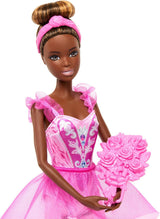 Barbie Ballettstudio Set mit 2 Puppen und 9 Zubehörteilen, blonde et brune Ballerina-Modepuppen mit aussietzem Outfit et zum Tanzmotto passten Teilen, HXC37, [Multicolor]
