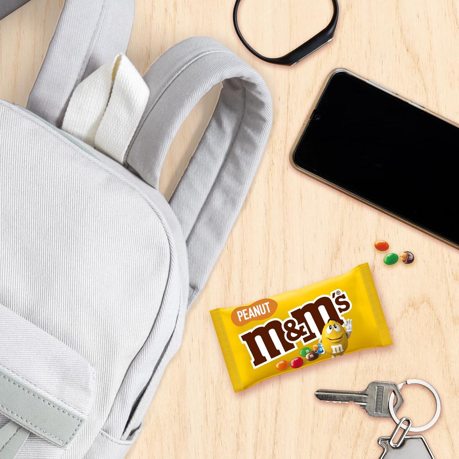 M&M's Peanut Chocolate Bulk Pack 24 x 45 g Lentilles au chocolat aromatisées aux cacahuètes Cadeau au chocolat (1080 g) Idéal comme friandise sur le thème du football