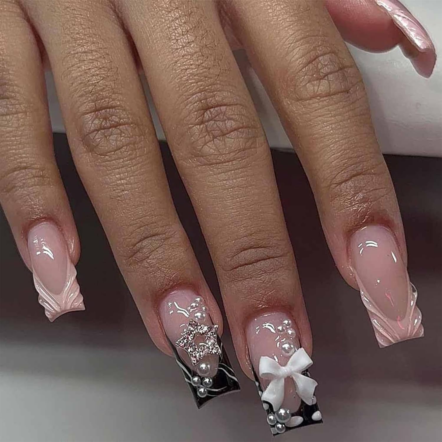24 pièces de longueur moyenne strass rose carré perle paillettes 3D faux ongles pour femmes filles