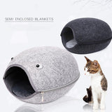 Animaux de compagnie, chiens, apprentissage de la propreté, couches et protecteurs de sol
