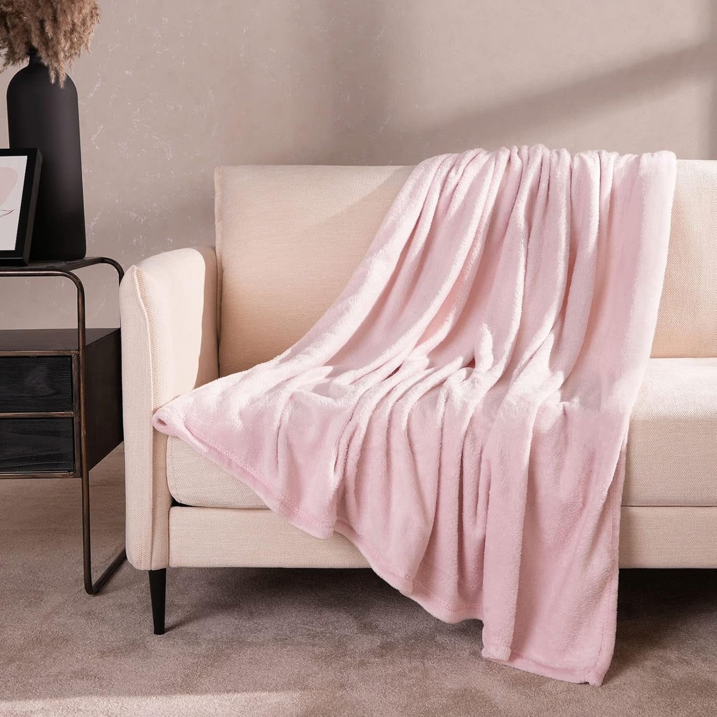 Couverture polaire en flanelle Brentford's, extra douce, grande, moelleuse, chaude, couvre-lit pour chambre à coucher, lit simple, canapé, rose blush - 120 x 150 cm Beds and Couvertures Beuche den Brentfords-Store