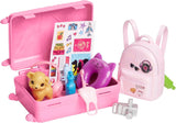 Poupée Barbie, Barbie de voyage aux cheveux blonds, plus de 10 accessoires de voyage, autocollants, valise, chiot, comprend 1 poupée, cadeau pour enfants, jouet à partir de 3 ans, HJY18