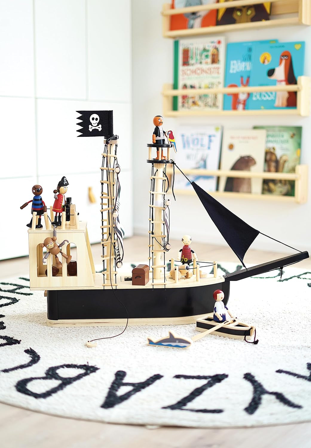 Poupées pirates en bois flexibles Small Foot, 5 pirates et 1 singe, détaillées et flexibles, à partir de 3 ans, 12412