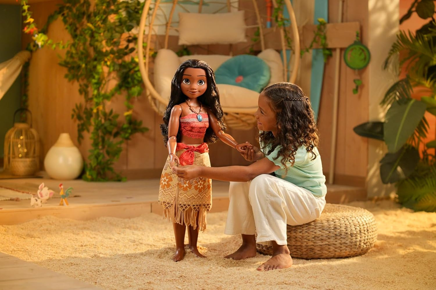 Disney Princess Moana 80 cm Poupée de jeu par Jakks Pacific Poupée mobile avec brosse pour peigner ses boucles ondulées Robe inspirée du film Collier pendentif détachable Poupées Naty Shop