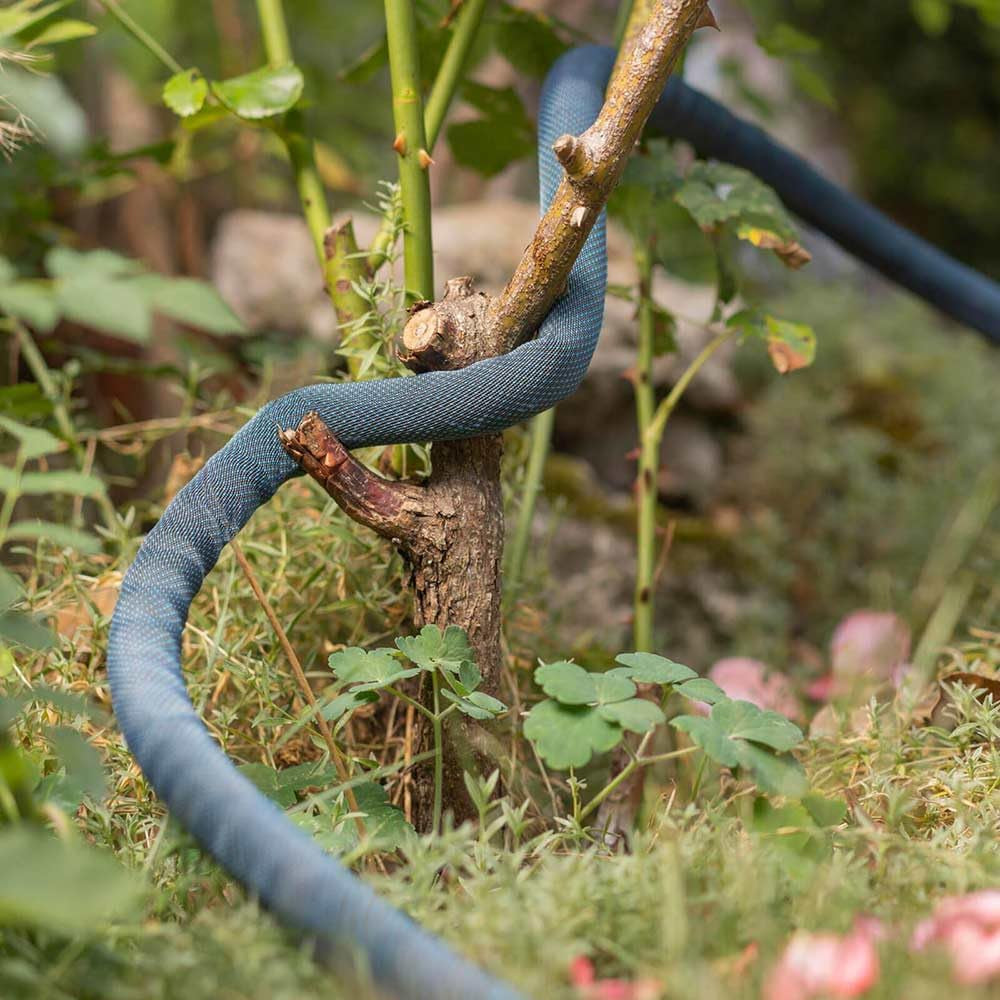 Gardena Liano Xtreme 1/2", 15 m : tuyau d'arrosage textile extrêmement robuste avec tuyau intérieur en PVC léger et résistant aux intempéries (18465-20)
