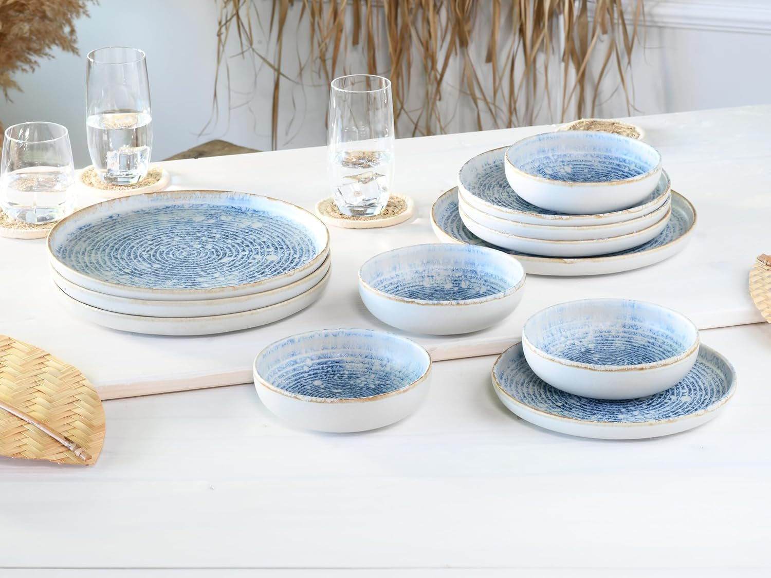 CreaTable, 21652, série Uno Mykonos, service de table 12 pièces, service d'assiettes en porcelaine, passe au lave-vaisselle et au micro-ondes, fabriqué au Portugal