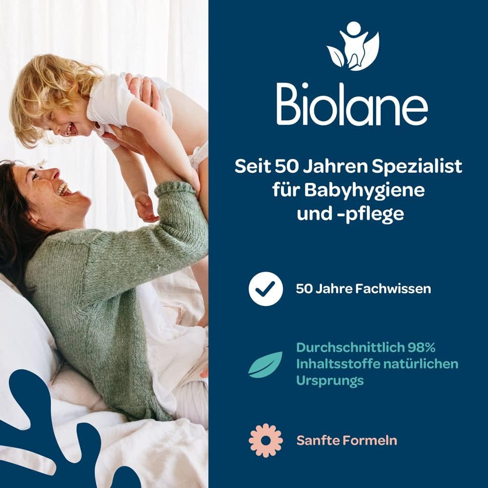 BIOLANE - Lingettes Humides Bébé à 99,9% d'Eau - Eau Pure - Paquet de 12 x 48 (576 Lingettes) - Pour Peaux Sensibles - Dès la Naissance - Sans Parfum - Soin pour le Change et le Nettoyage de Bébé