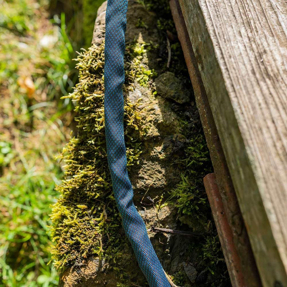 Gardena Liano Xtreme 1/2", 15 m : tuyau d'arrosage textile extrêmement robuste avec tuyau intérieur en PVC léger et résistant aux intempéries (18465-20)