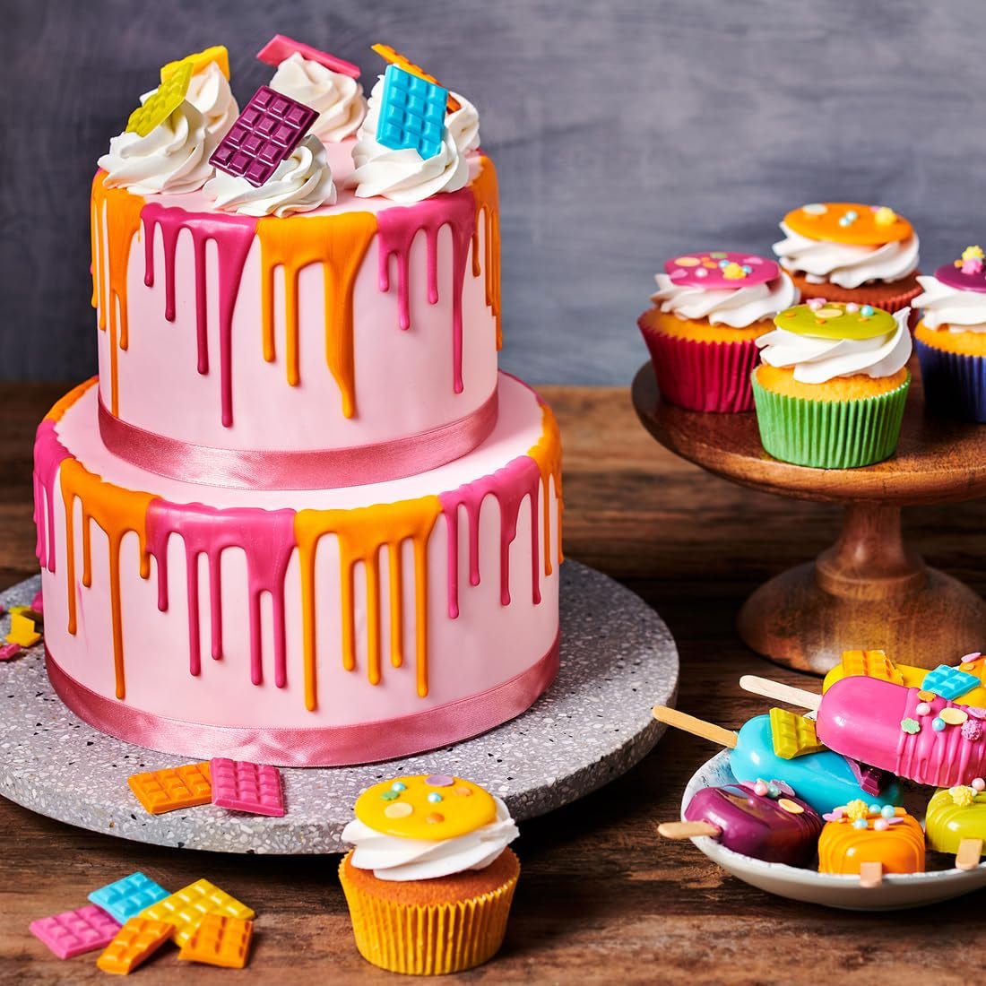 FunCakes Roll Fondant Sweet Pink : Facile à utiliser, lisse, flexible, souple et malléable, parfait pour décorer des gâteaux, halal, casher et sans gluten. 1 kg de pâte à sucre Naty Shop