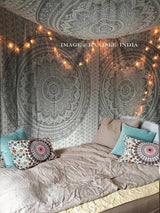 Tapisserie indienne mandala argent blanc chambre toile esthétique Maison - Accessoires et Décorations Naty Shop