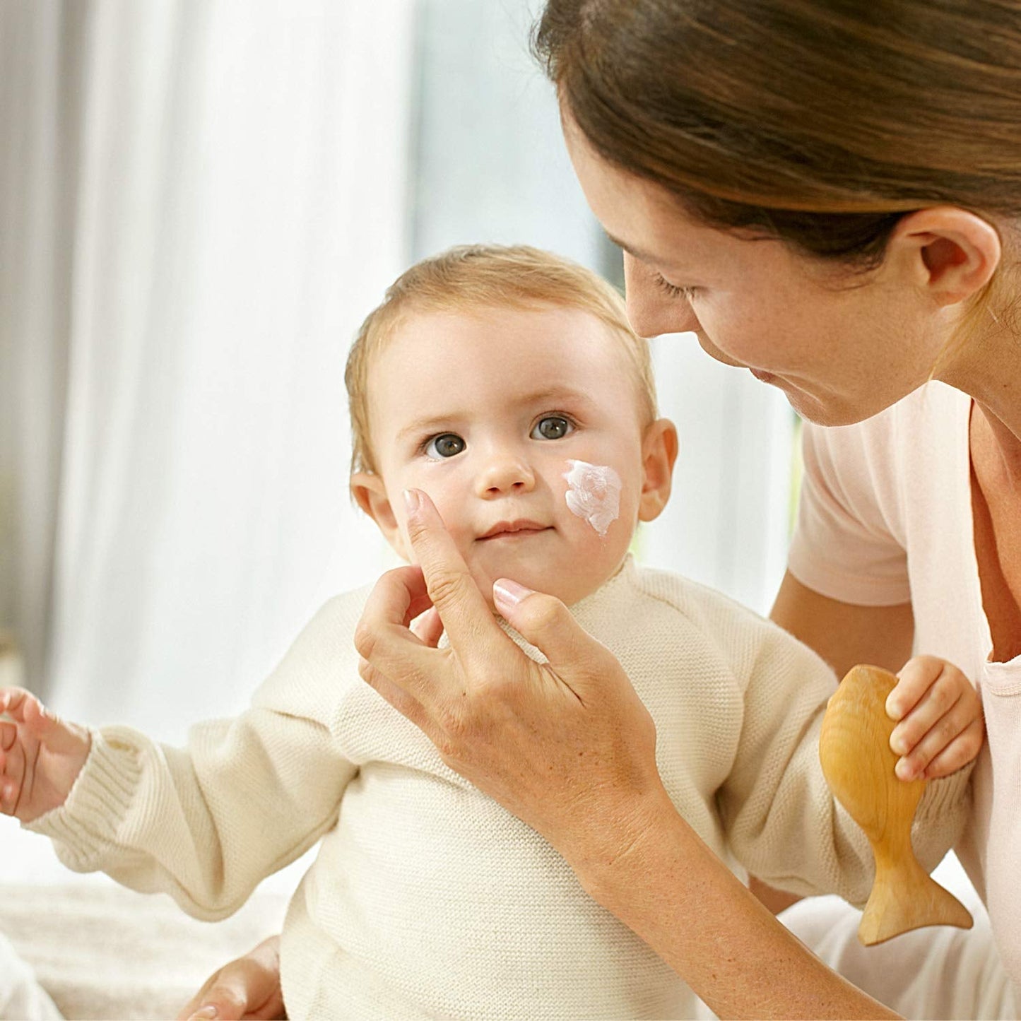 WELEDA Baume Magique Bébé Calendula Bio - Baume universel de cosmétique naturelle visage et corps pour soigner et apaiser la peau et les lèvres sèches. Baume riche universel pour bébés et enfants (1x 25g) Enfants - Bain et Soin Naty Shop